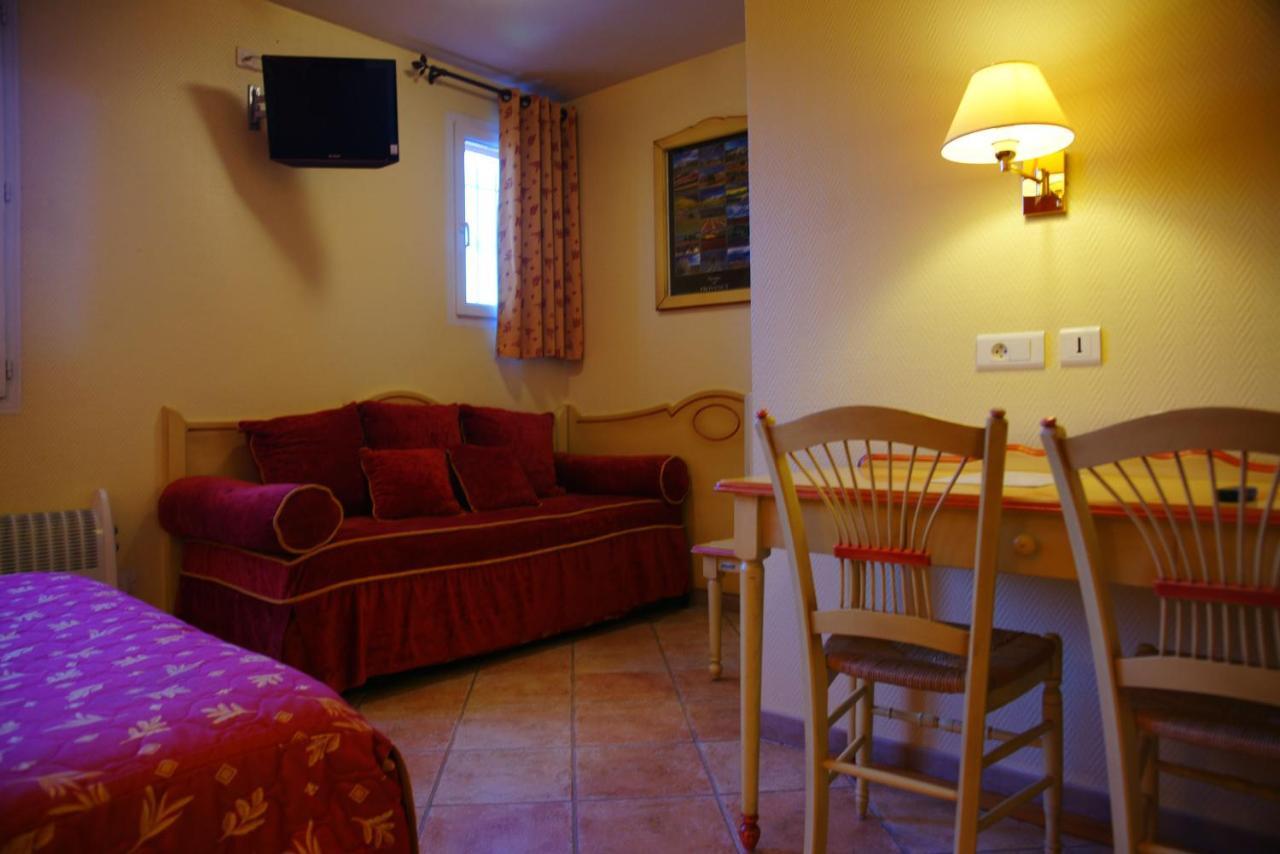 L'etape- Bouc Bel Air - Gardanne- plan de campagne Hotel Kamer foto